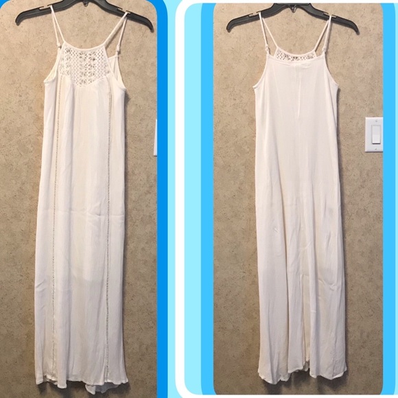 Mossimo Supply Co. Dresses & Skirts - Mossimo Supply Co. Summer Dress White Sz XS